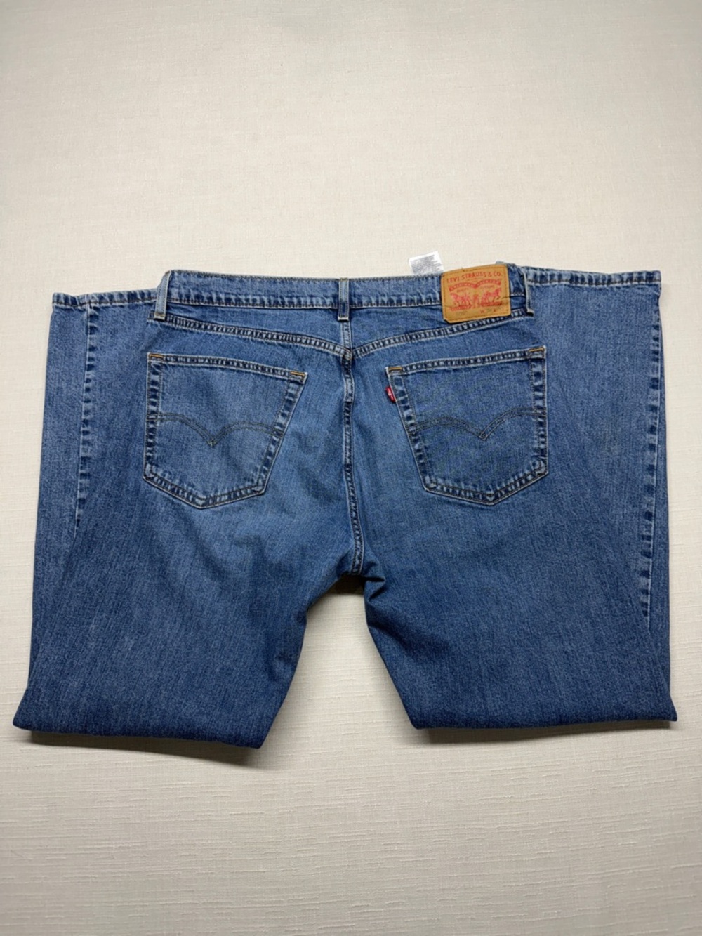 505 Levi's Men's Medium Blue Straight Jeans 36x32